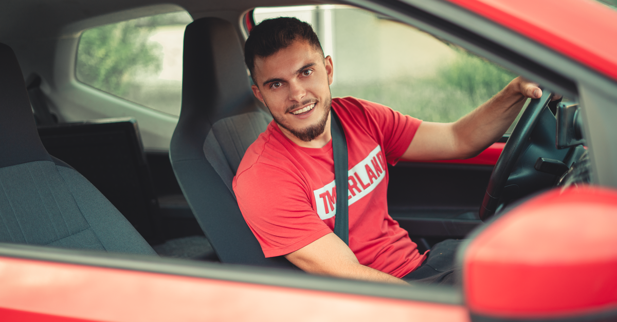 Evaluating Course Flexibility and Accessibility in Driving Schools